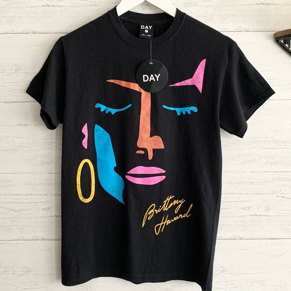 Daydreamer Neon Face Graphic - Picture 1 of 5